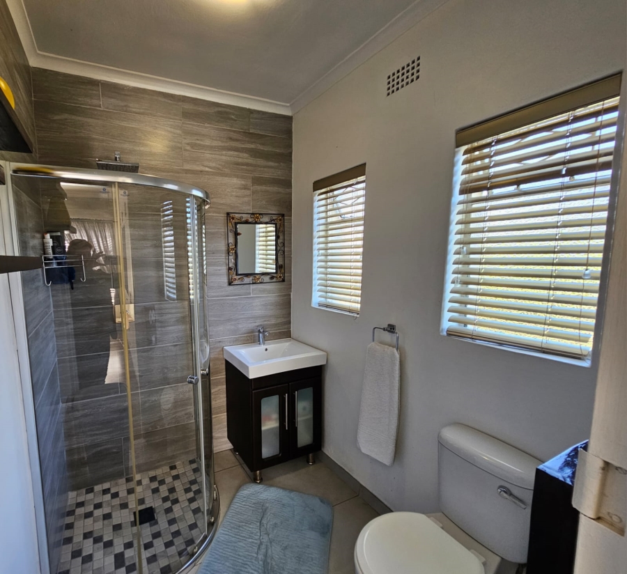 3 Bedroom Property for Sale in Ferndale Western Cape